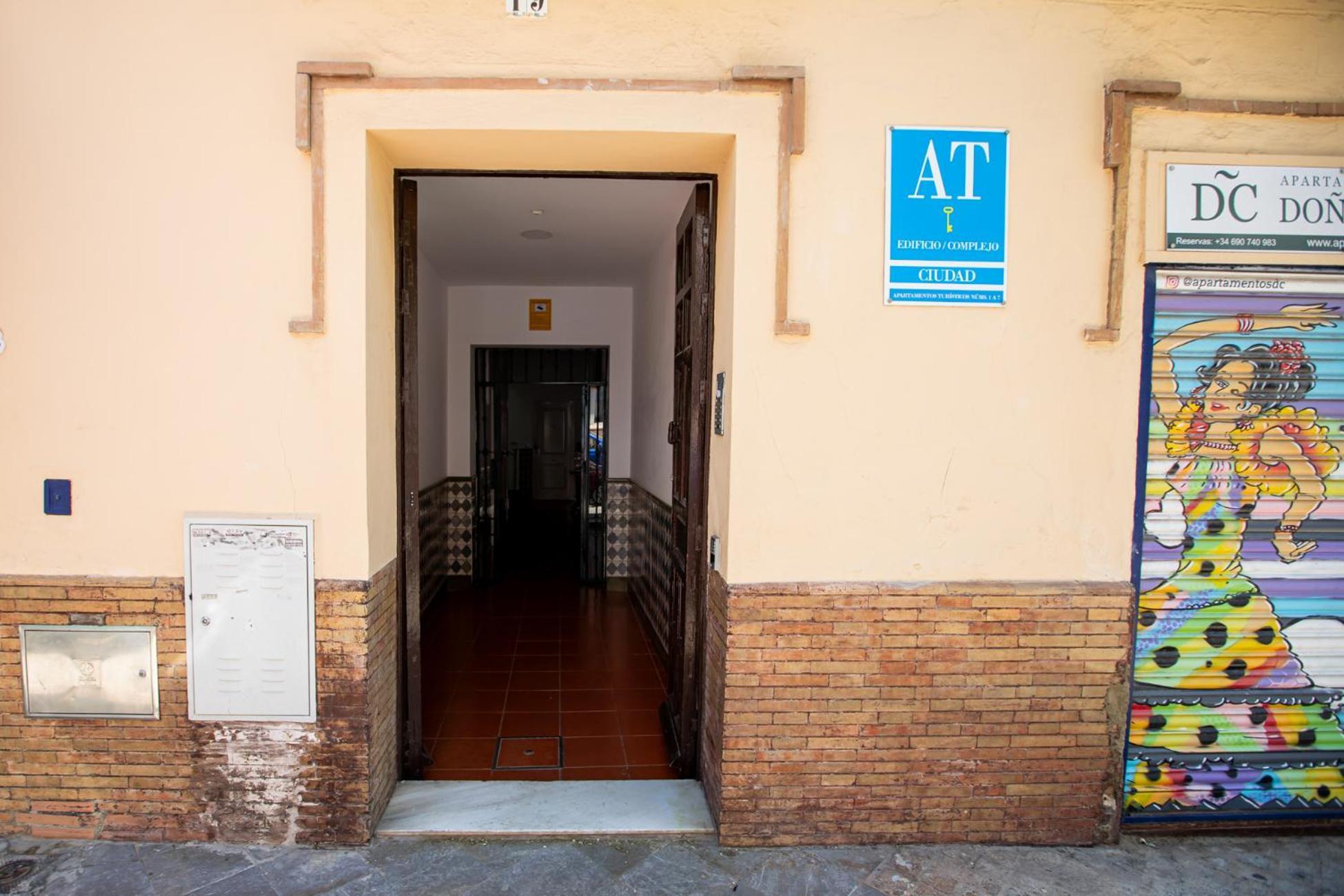 Apartamentos Dona Concha Sevilla Eksteriør bilde